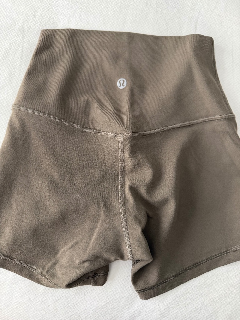 Lululemon Align HR Short 4", Size 2, Tan/Greige